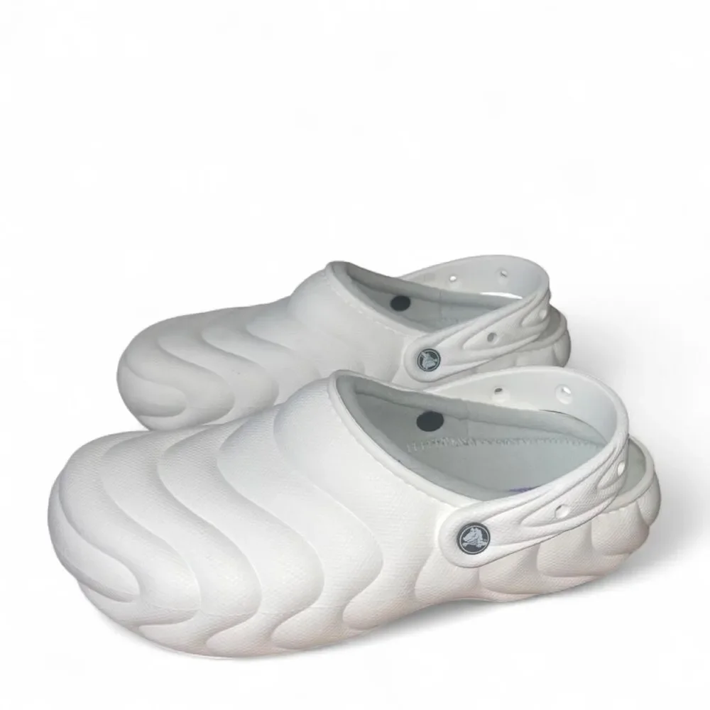 Crocs Men's Grey and White Classic Lined Slip on Overpuff Sandals SZ 12